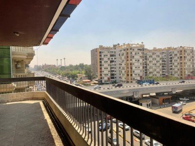 شقة فاخرة مميزة 300 متر للبيع في عباس العقاد مدينة نصر