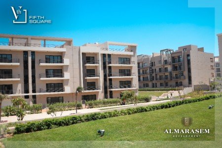 فيفث سكوير القاهرة الجديدة شقة ارضى رائعة للبيع | استكشاف المزيد
