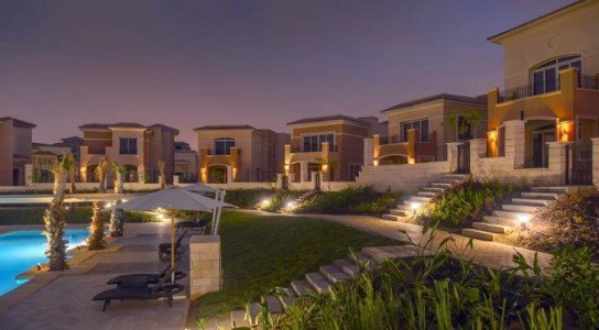 For Sale:Villa 260m with 3 Bedrooms in Stone Park |Semi Finished